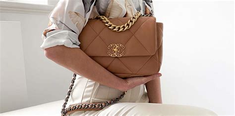 chanel 19 flap bag celebrities|Chanel bag 19 price.